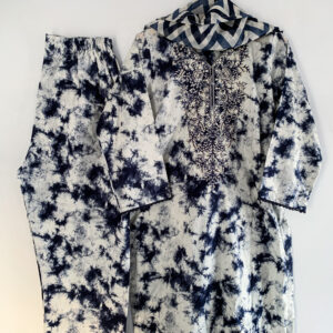 Siyah Safaid Lawn Printed Stitched 3PC black and white women lawn suit with kurta, shalwar and dupatta